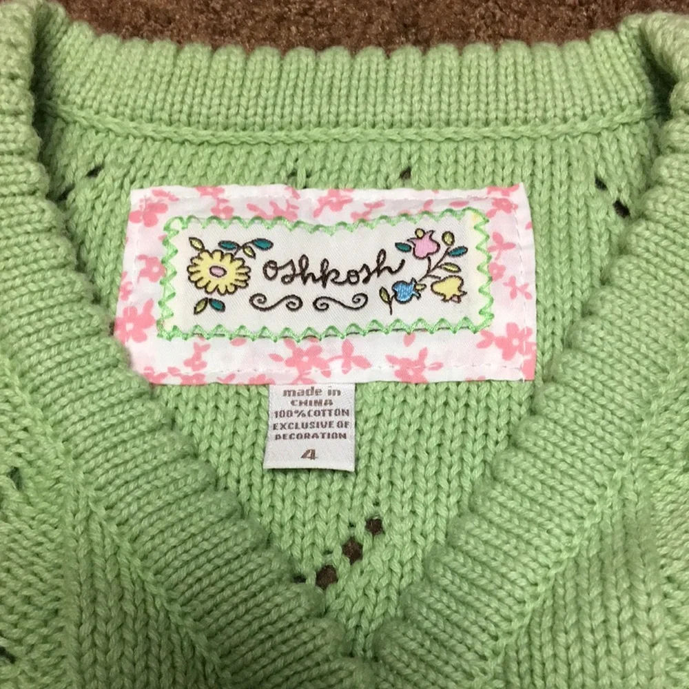 Osh Kosh sweater 4 size girls NWT never worn green St. Patrick’s  holiday fun